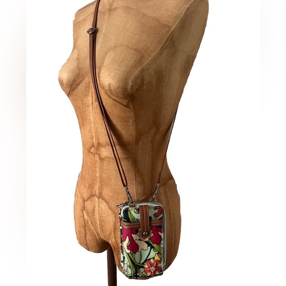 Sakroots Small Crossbody Wallet/Phone Floral Peace Purse EUC - Picture 2 of 11